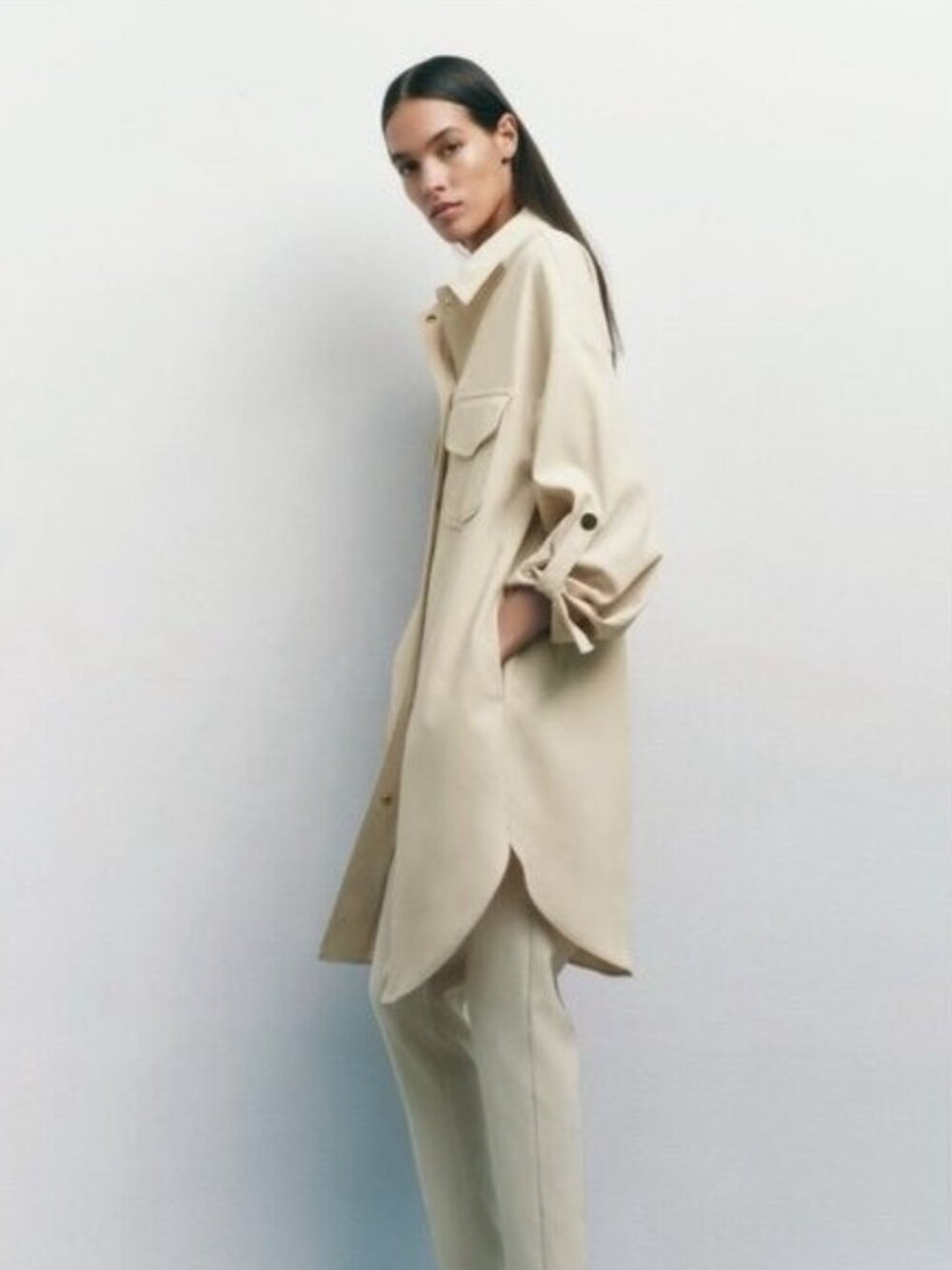 🛍 Zara Long Button Front Overshirt in Cream Size M